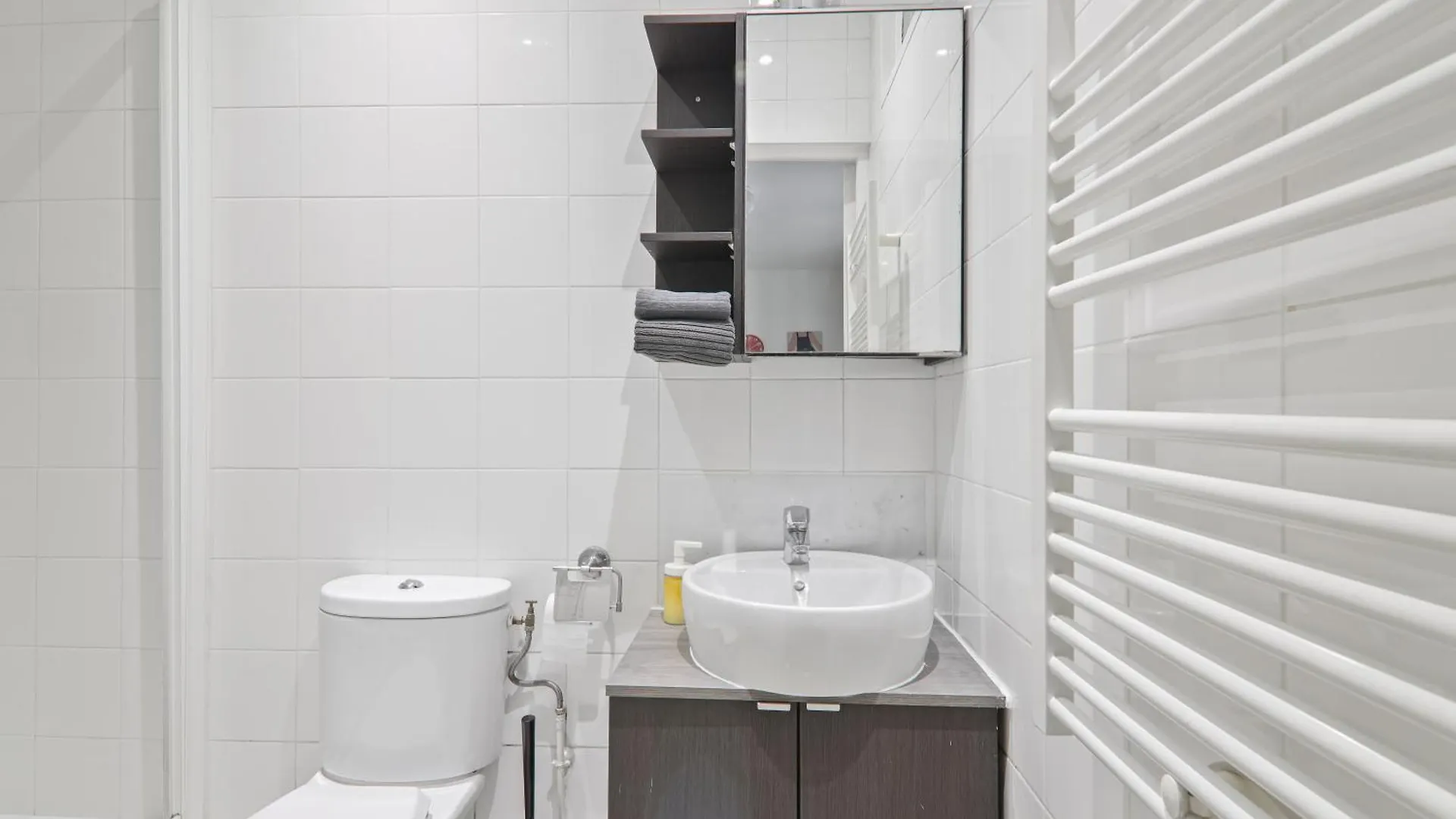 Studio Appartement Quartier Tour Eiffel 10 Free Netflix Paris Apartment